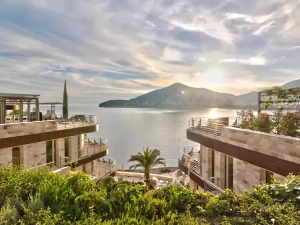 Dukley Gardens, Budva – Three bedroom apartment with panoramic sea views