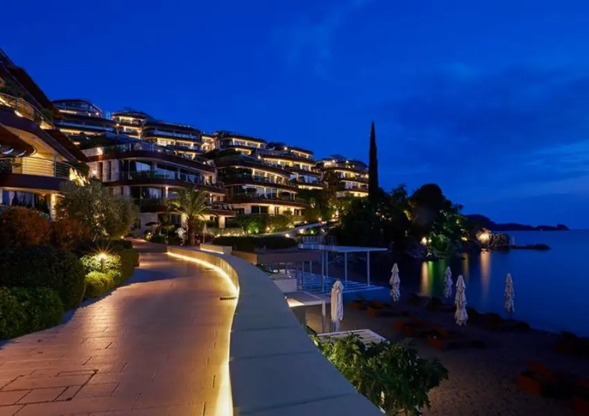 Dukley Gardens, Budva – Three bedroom apartment with panoramic sea views