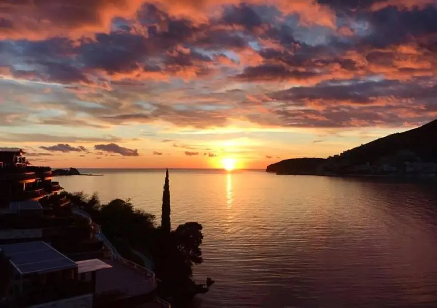 Dukley Gardens, Budva – Three bedroom apartment with panoramic sea views