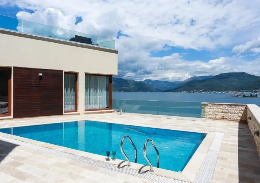 Premium Villa on the sea front, Lustica Peninsular