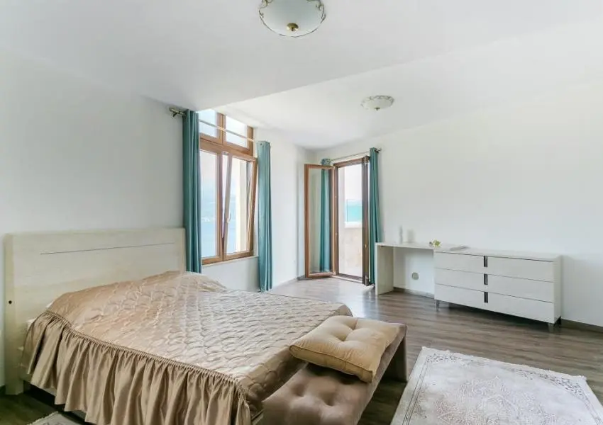 Premium Villa on the sea front, Lustica Peninsular