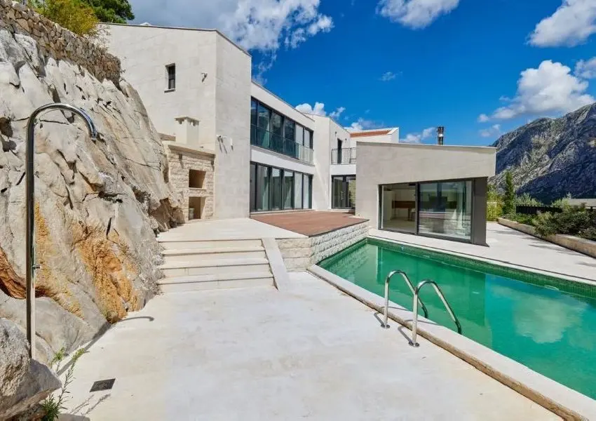 Villa Aquila – Prcanj, Bay of Kotor