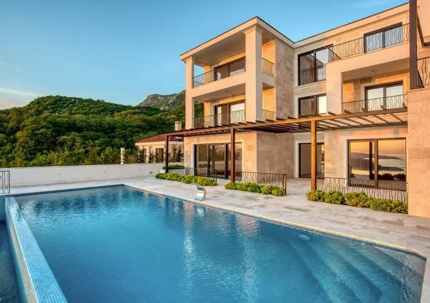 Exclusive residential complex above Sveti Stefan