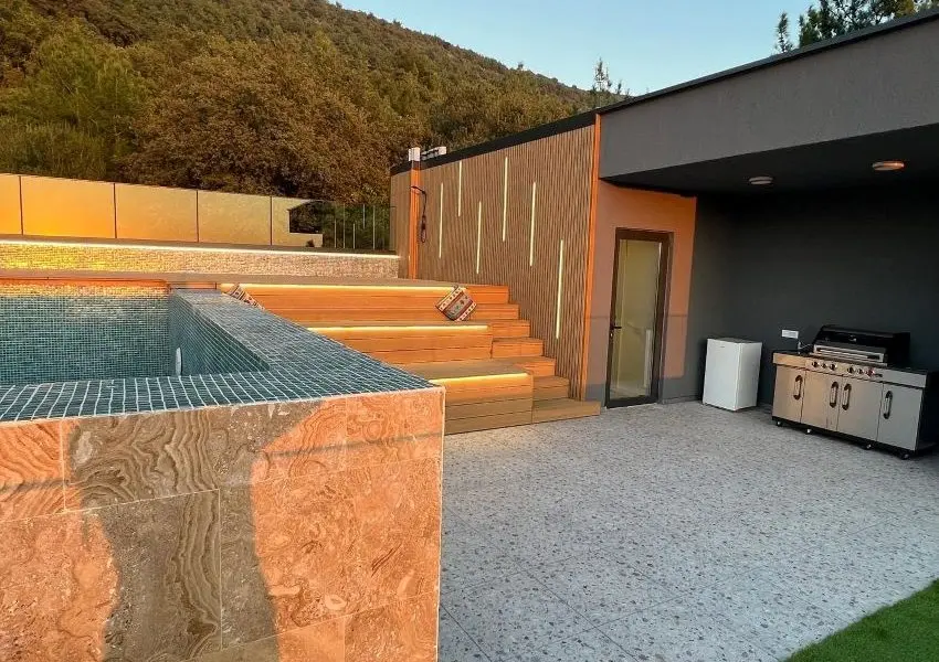 Spectacular three-bedroom family villa with a panoramic sea view, Tivat