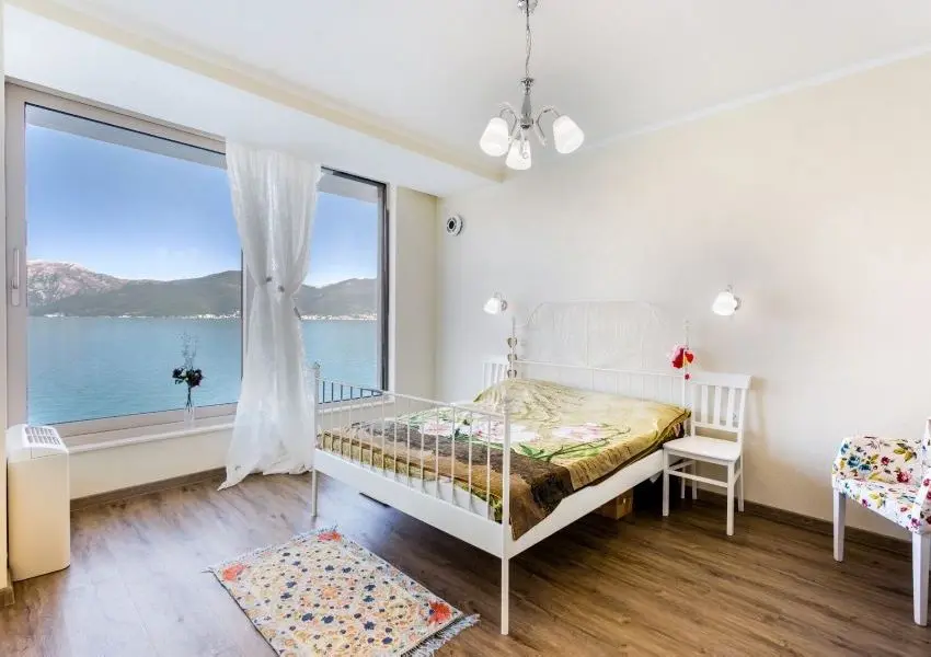 Krasici Waterfront Villa