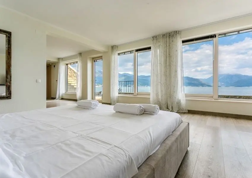 Krasici Waterfront Villa