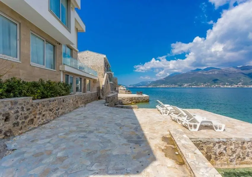 Krasici Waterfront Villa