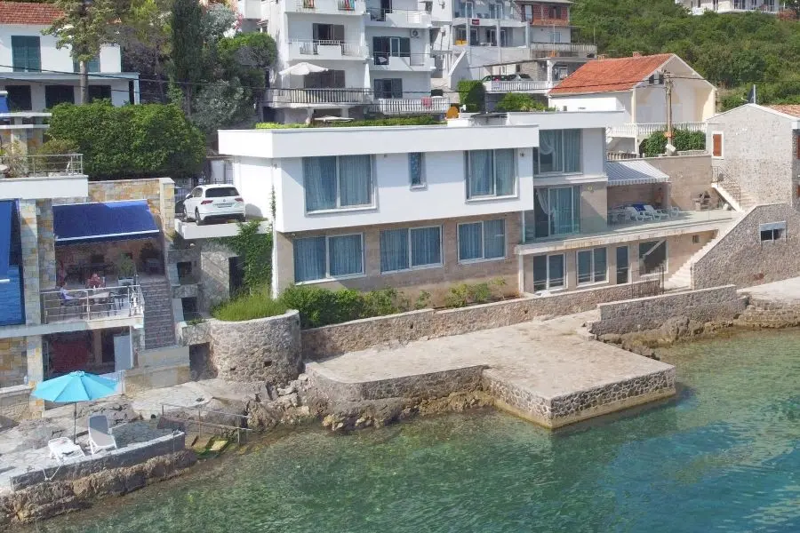 Krasici Waterfront Villa