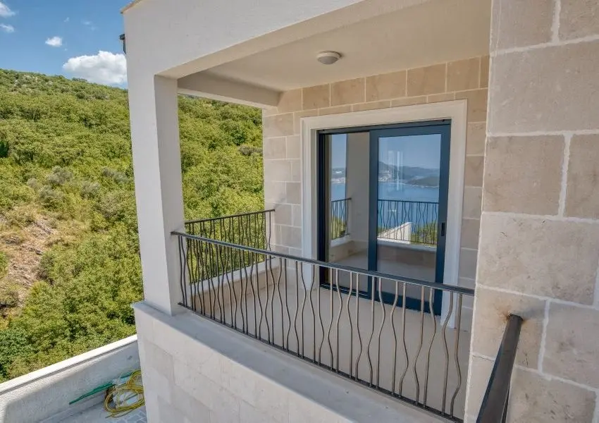 Beautiful villa in residential complex with panoramic sea views, Tudorovici | Budva