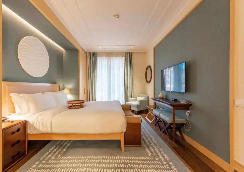 One-bedroom apartment with a garage, Regent Hotel, Porto Montenegro