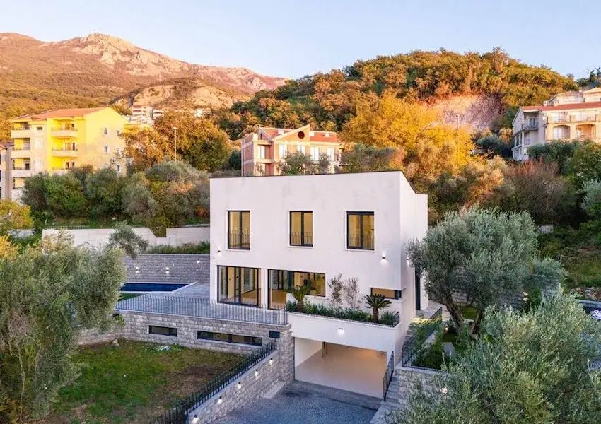 Modern Villa near Kamenovo beach | Budva