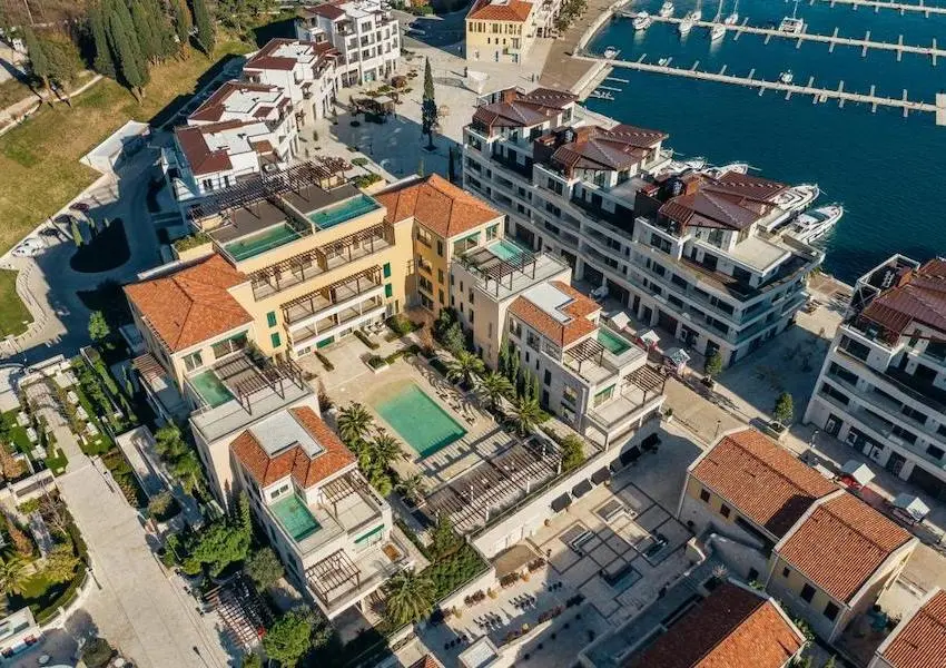 Portonovi Marina Residences one-bedroom Apartment, with excellent views of the sea and the marina