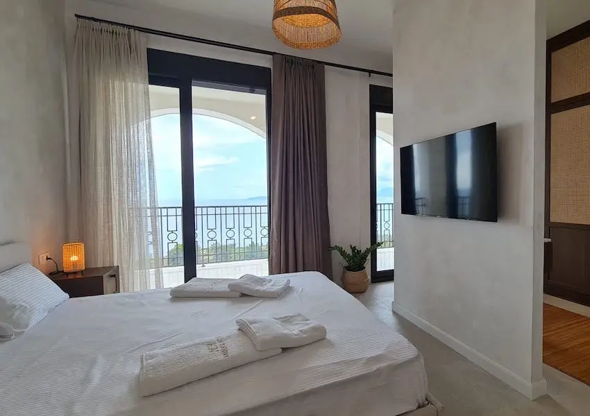 Impressive five-bedroom villa with stunning sea view in Skocidjevojka, Budva