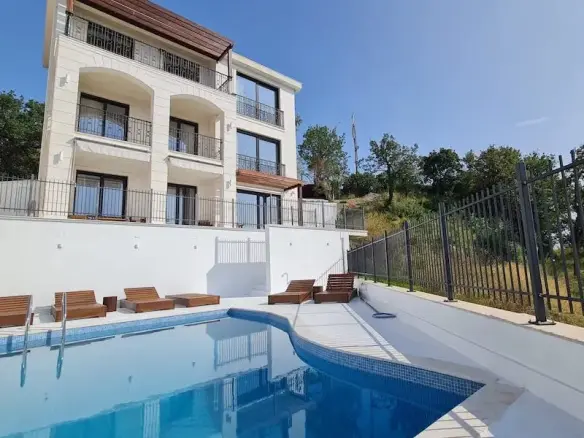 Impressive five-bedroom villa with stunning sea view in Skocidjevojka, Budva