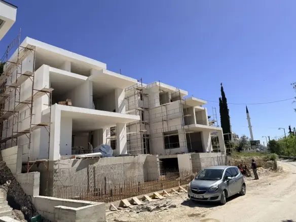 Villa For Sale With Swimming Pool In Golem Albania