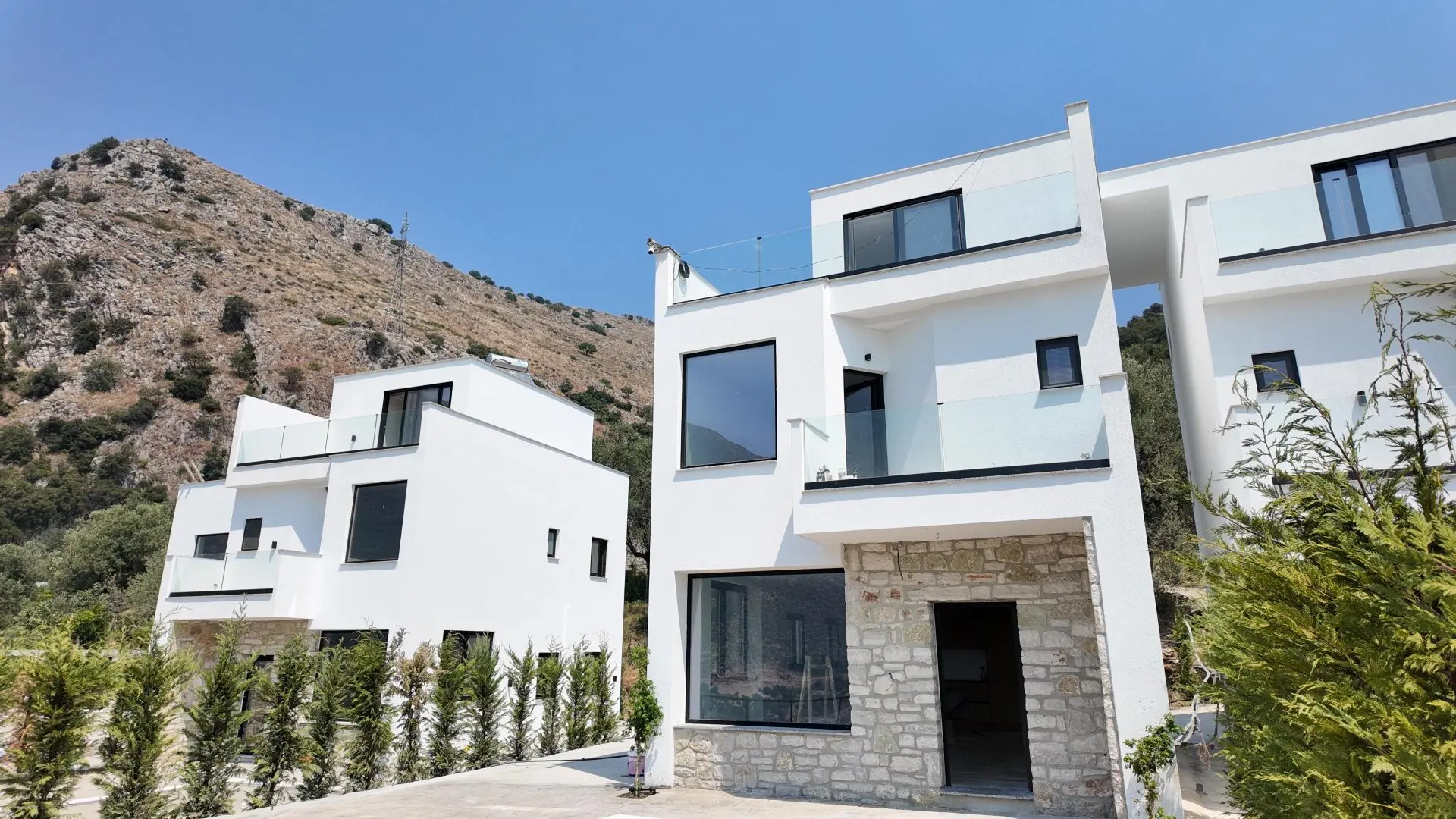 Luxury Villa NO.3 for Sale in Borsh, South Albania – High-End Design & Stunning Sea Views!