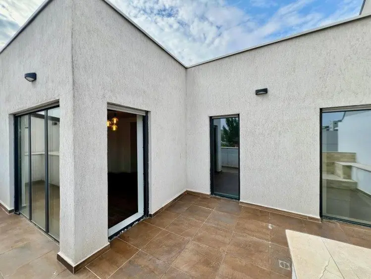 Boutique builting for sale Polona – Dorobanti area, 5 apartments, 6 parking places