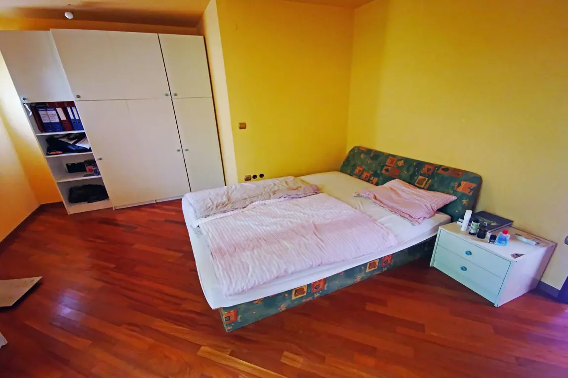 Ljubljana Area – A house with commercial space and a large, beautiful plot near Smlednik