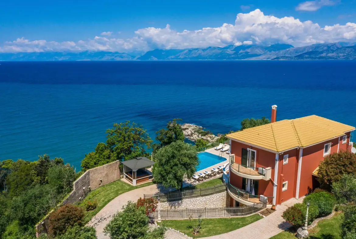 Pasithea – House in Corfu