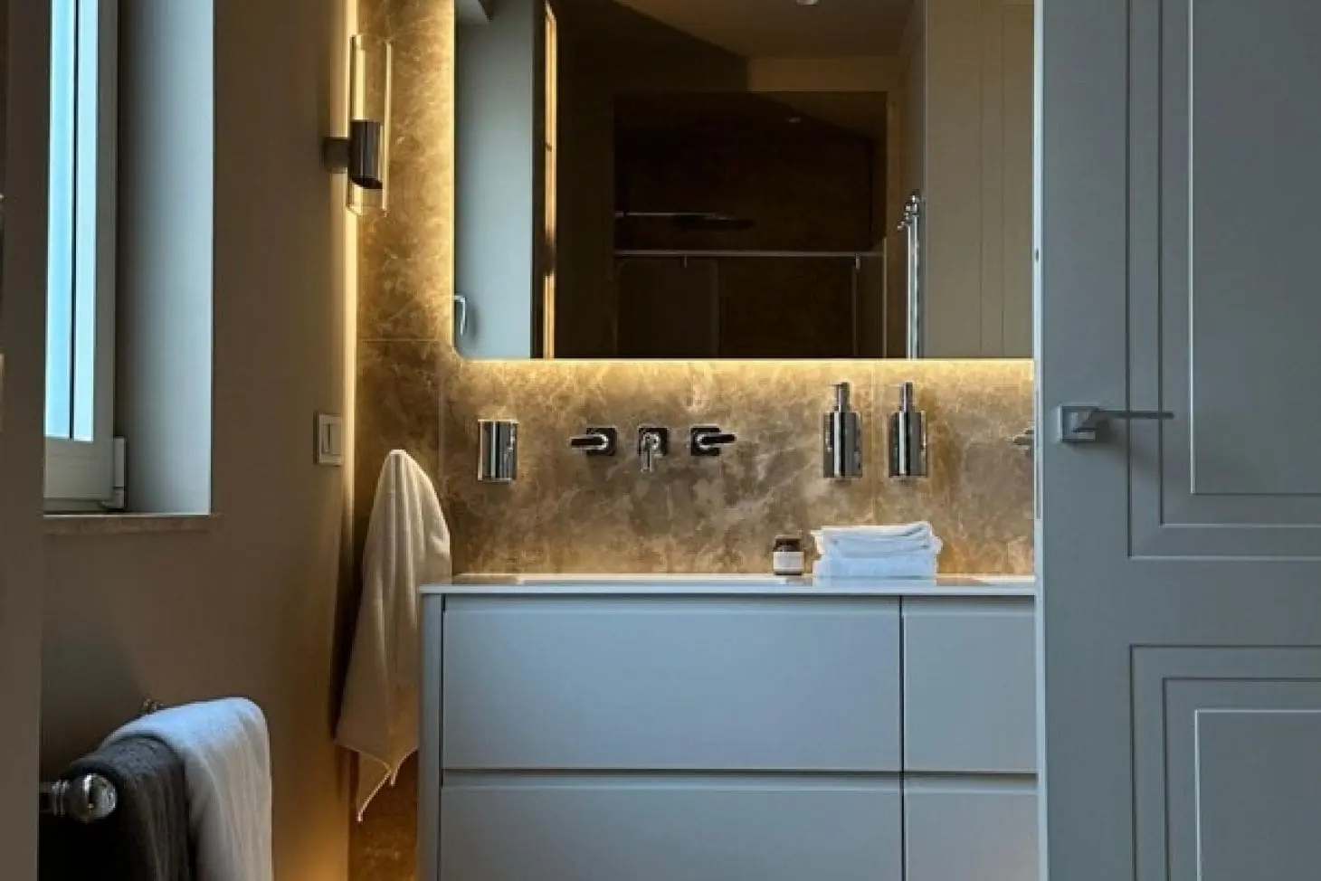 Penthouse Porto Montenegro — Zeta Building, 247 m², Full Capital Renovation 2025
