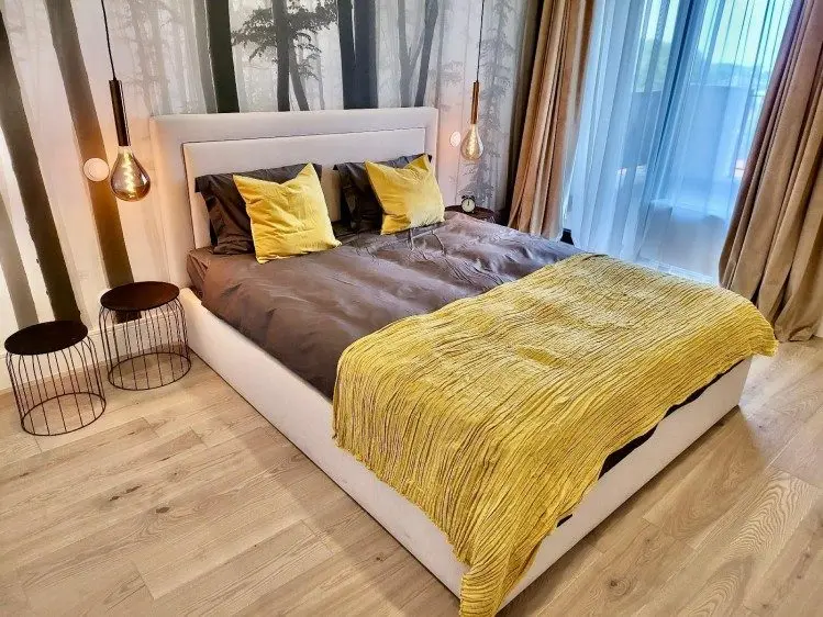 Penthouse for sale 4 rooms with 200 sqm rooftop, Pipera area 425 sqm