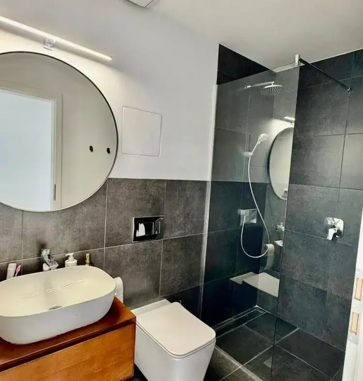 4 room penthouse for sale on the lakeshore in Pipera, Bucharest