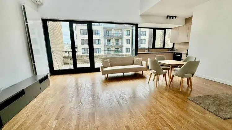 4 room penthouse for sale on the lakeshore in Pipera, Bucharest