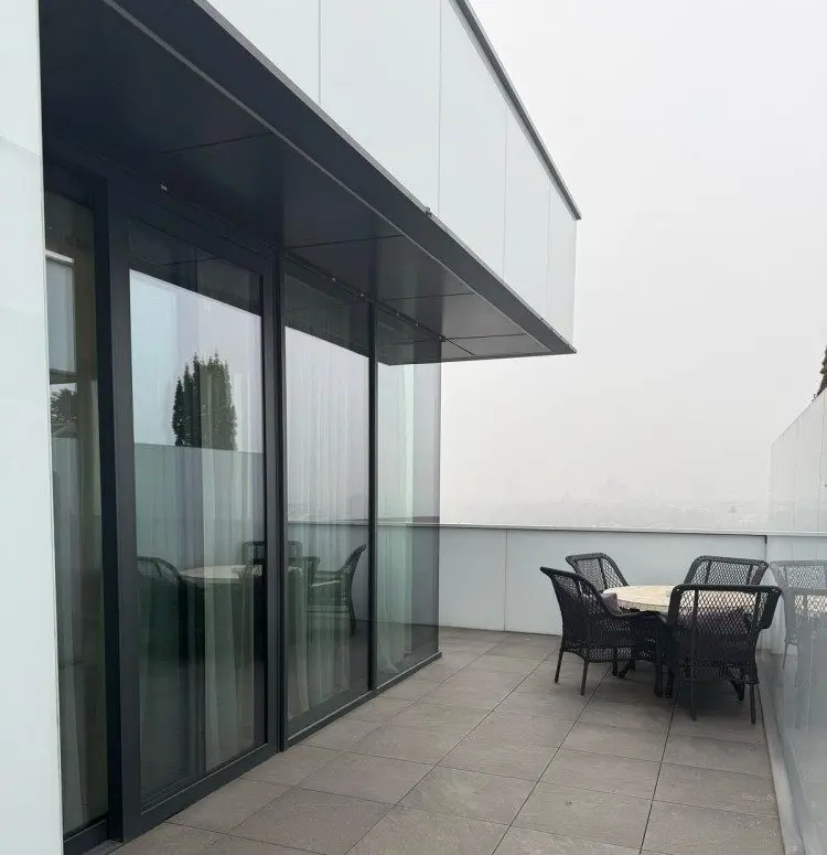 Penthouse for sale 4 rooms Baneasa – Herastrau area, Bucharest