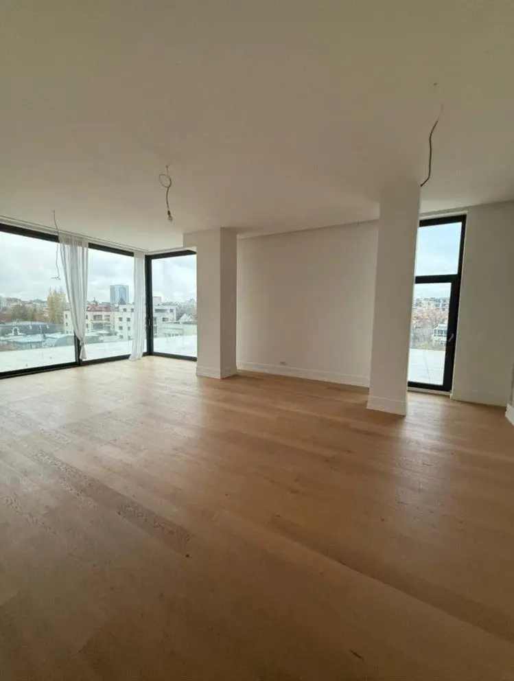 Penthouse for sale 4 rooms Icoanei Garden area, Bucharest