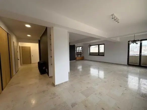 Penthouse for sale 5 rooms Batistei – Intercontinental area, Bucharest