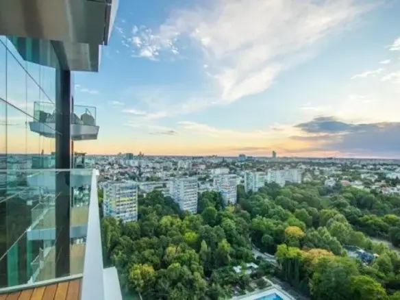 Exquisite penthouse for sale 8 rooms Primaverii area, Bucharest