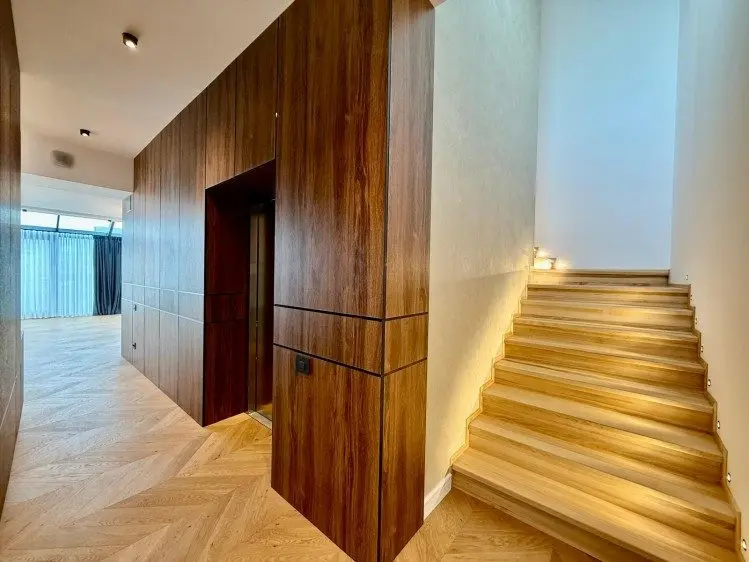 Penthouse for sale duplex type 5 rooms Titulescu – Banu Manta area, Bucharest