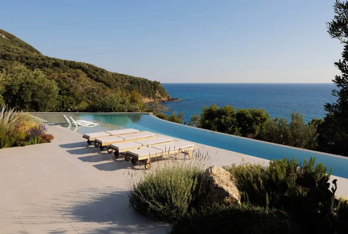 Aeson – House in Corfu