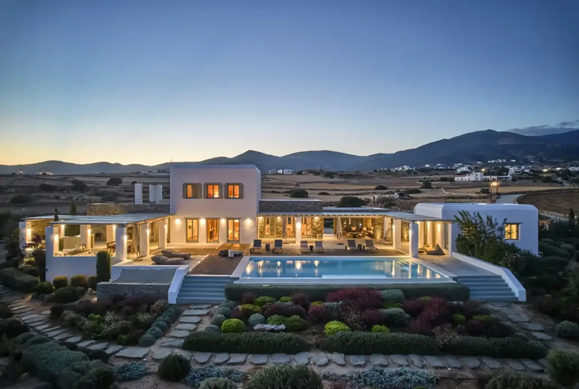 Agape – House in Paros