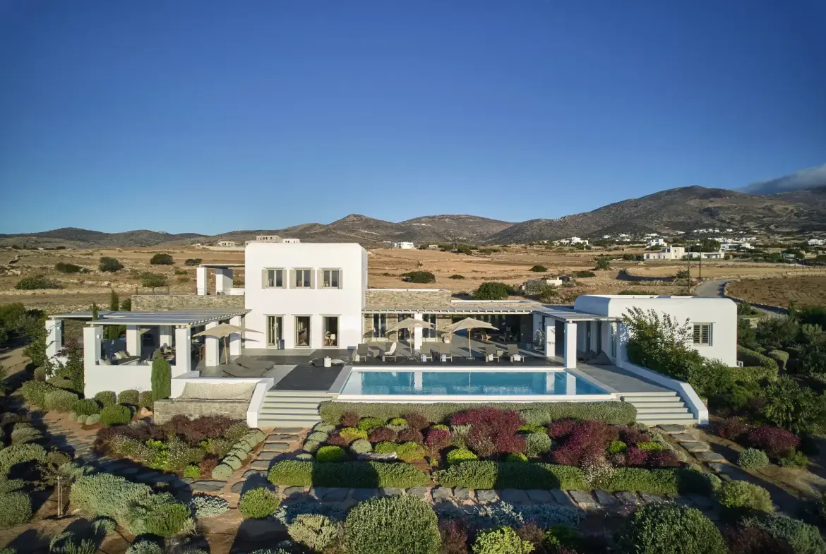 Agape – House in Paros