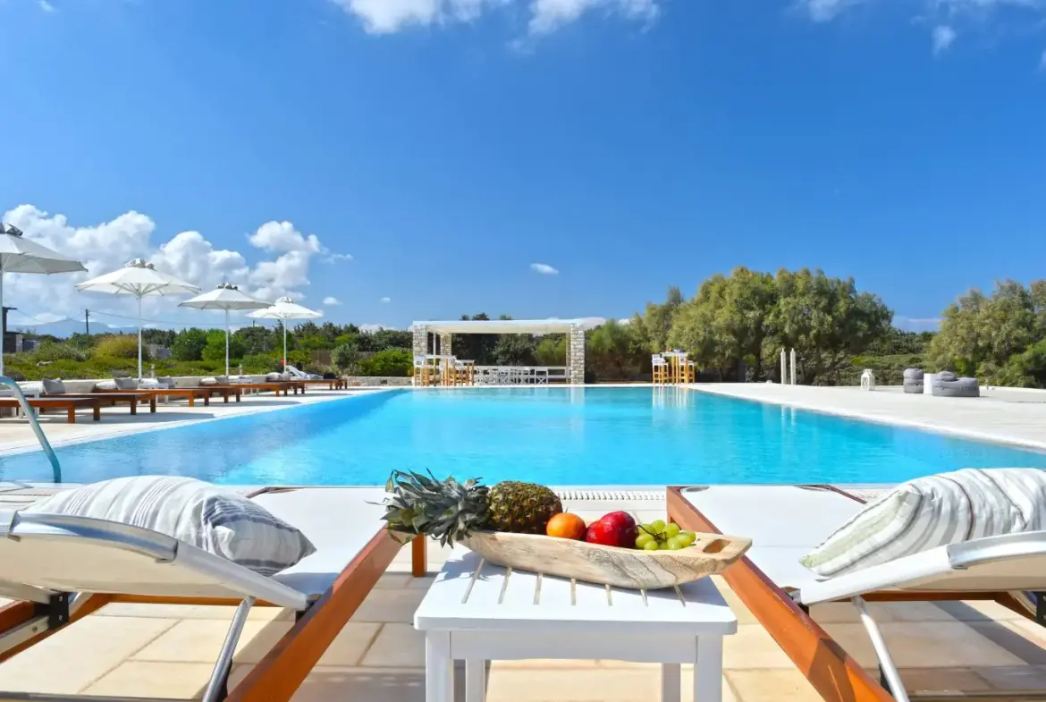 Ailia – House in Paros