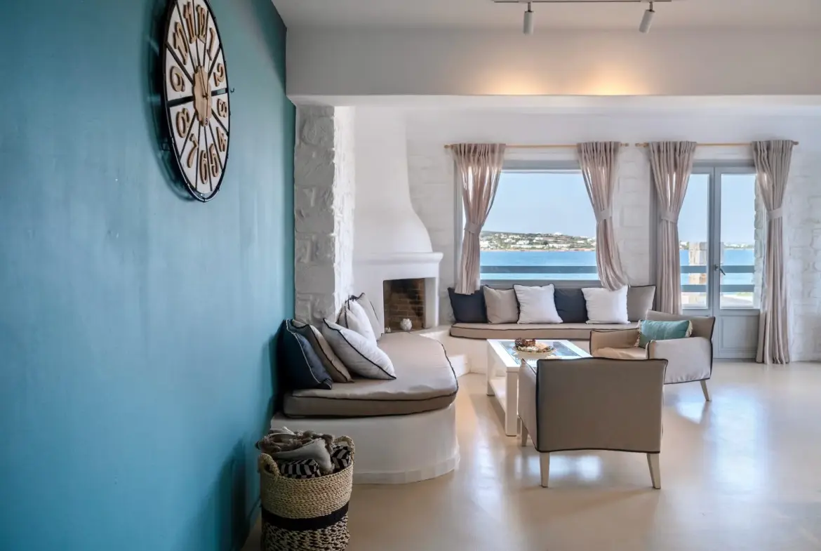 Ailia – House in Paros