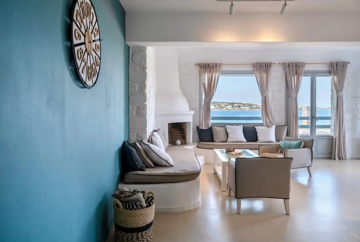 Ailia – House in Paros