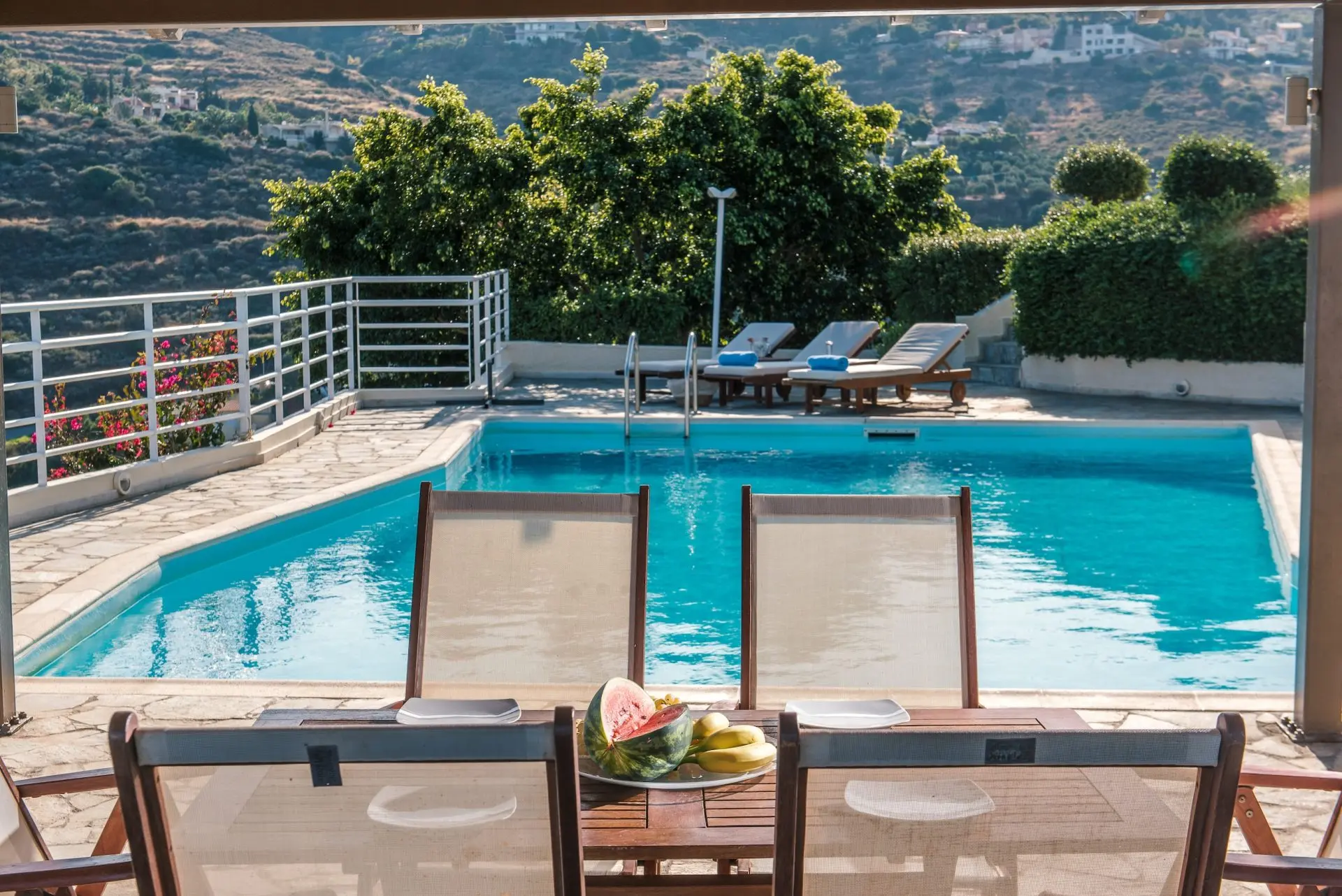 sothebys-greece-akron-2026-08-26_12-18-28_380386 Akron – House with guest house in Heraklion