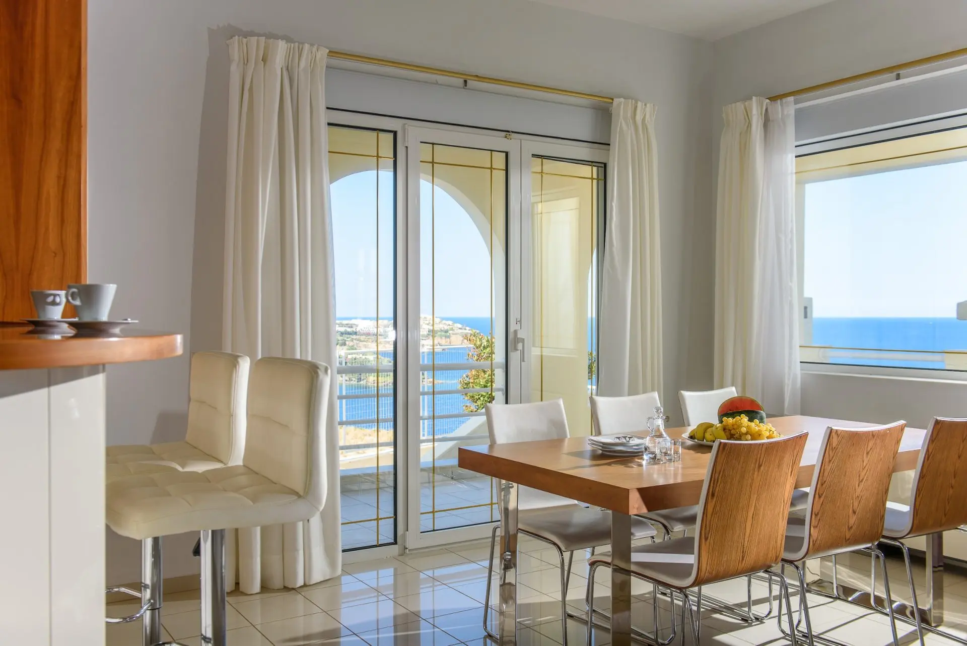 sothebys-greece-akron-2026-08-26_12-19-00_605910 Akron – House with guest house in Heraklion