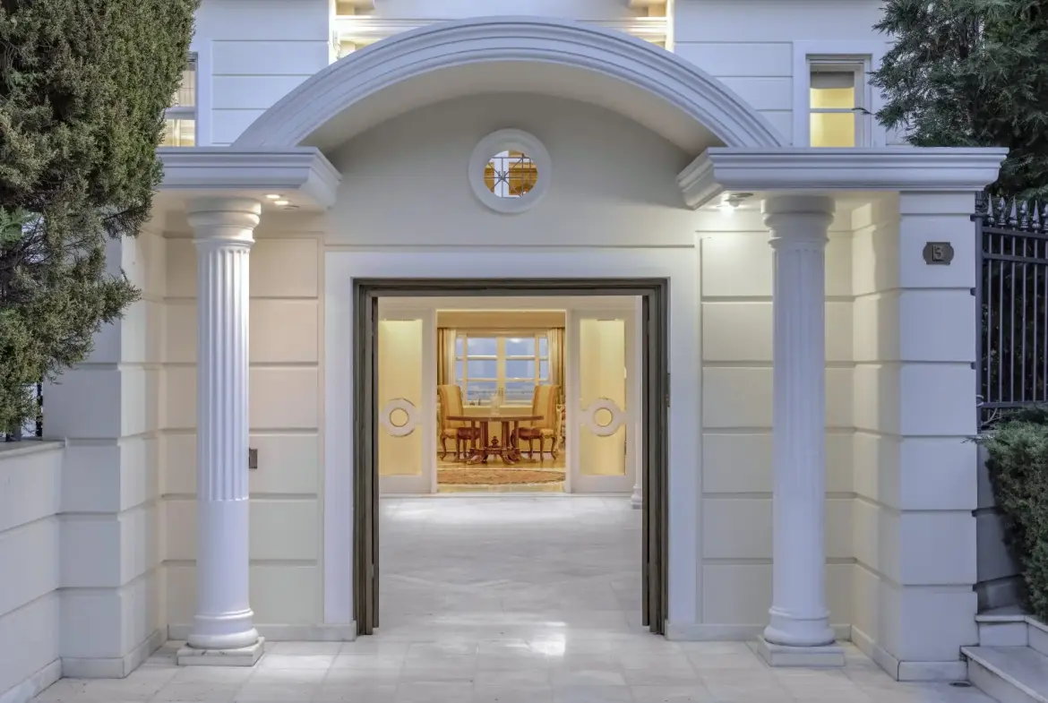 Altair – House in Athens Northern Suburbs