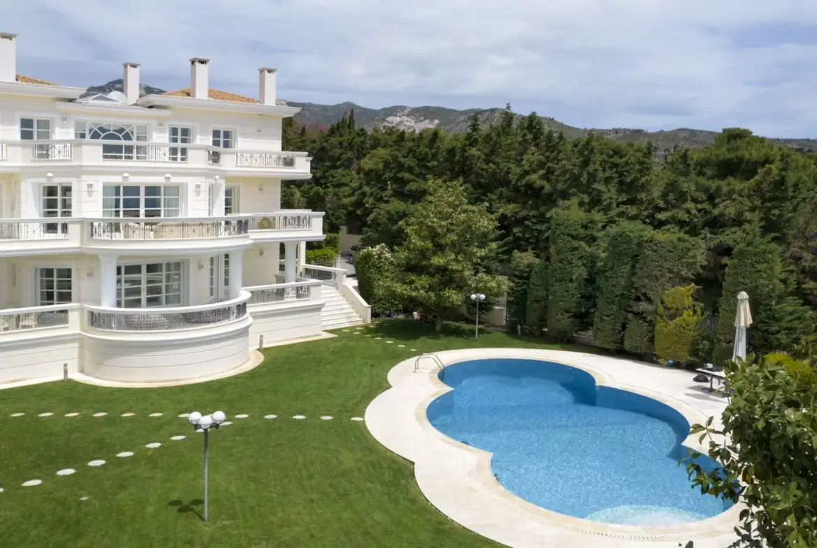 Altair – House in Athens Northern Suburbs
