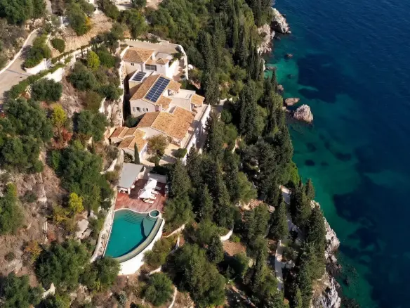 Anassa – House in Corfu