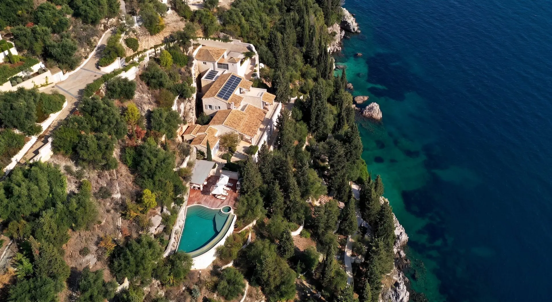 sothebys-greece-anassa-2026-06-26_13-18-12_868338 Anassa – House in Corfu