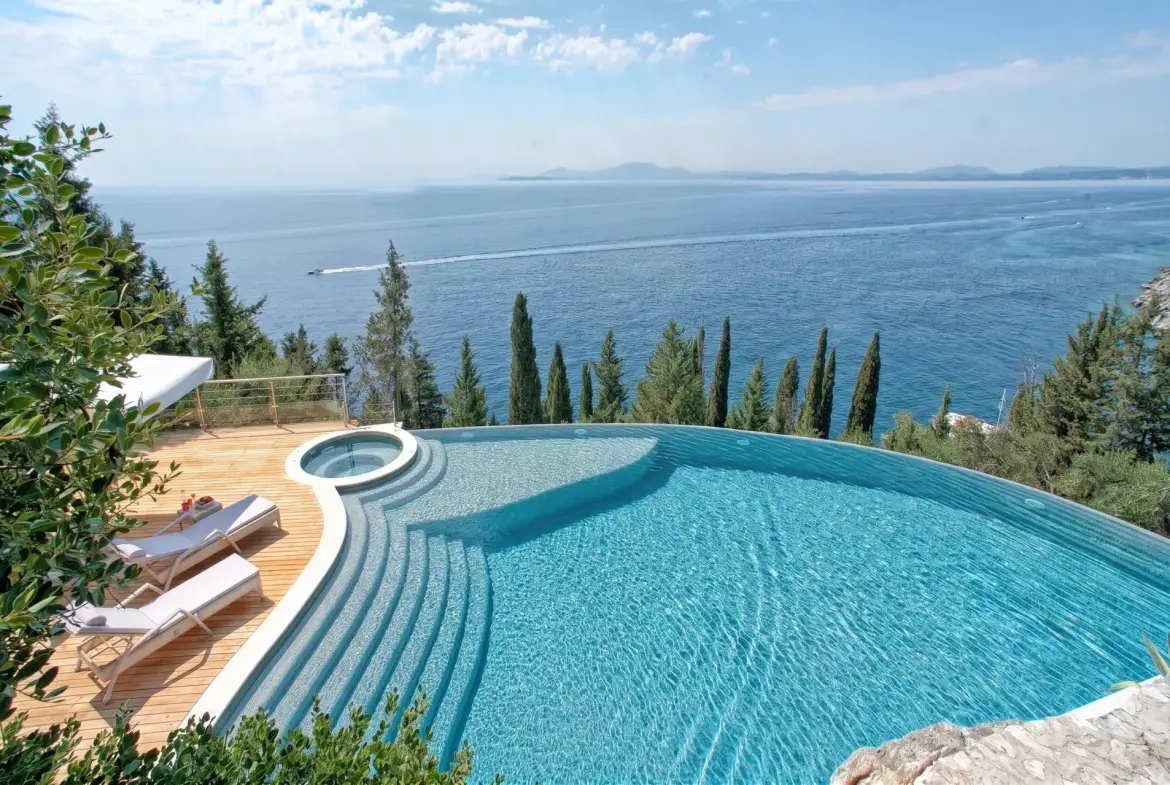Anassa – House in Corfu
