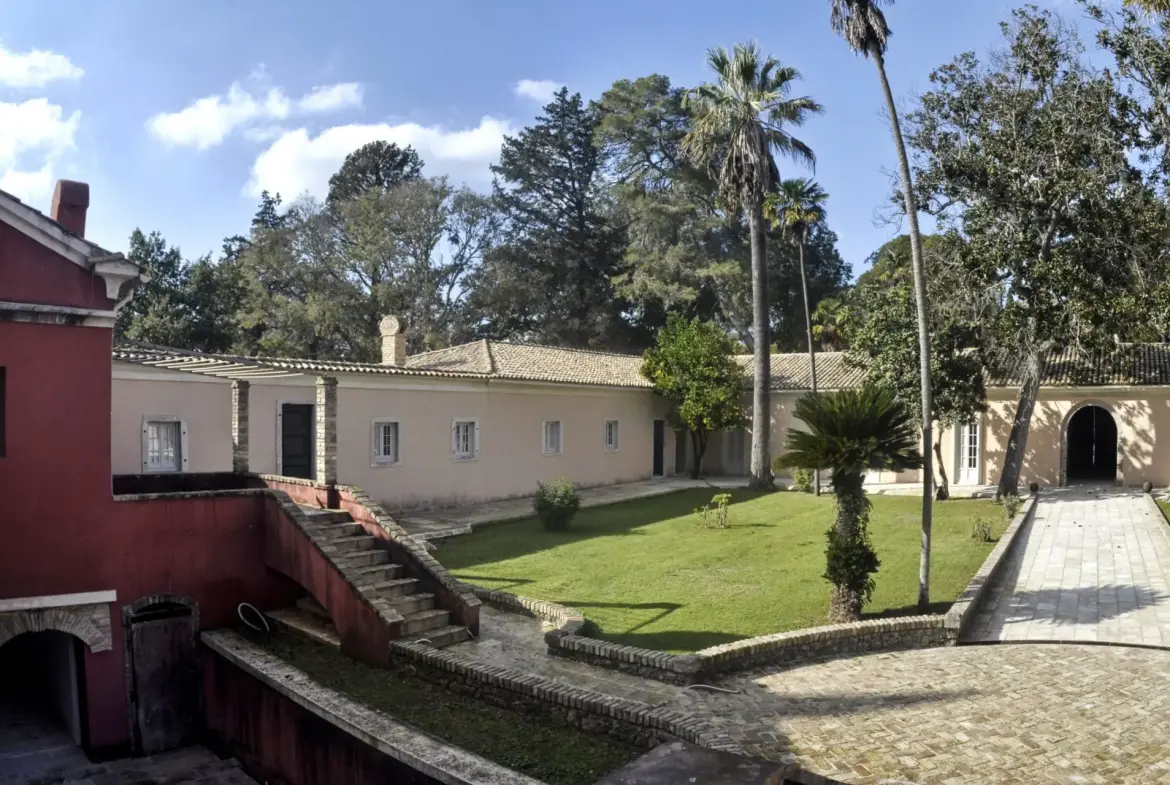 Antico Rosso – Villa in Corfu