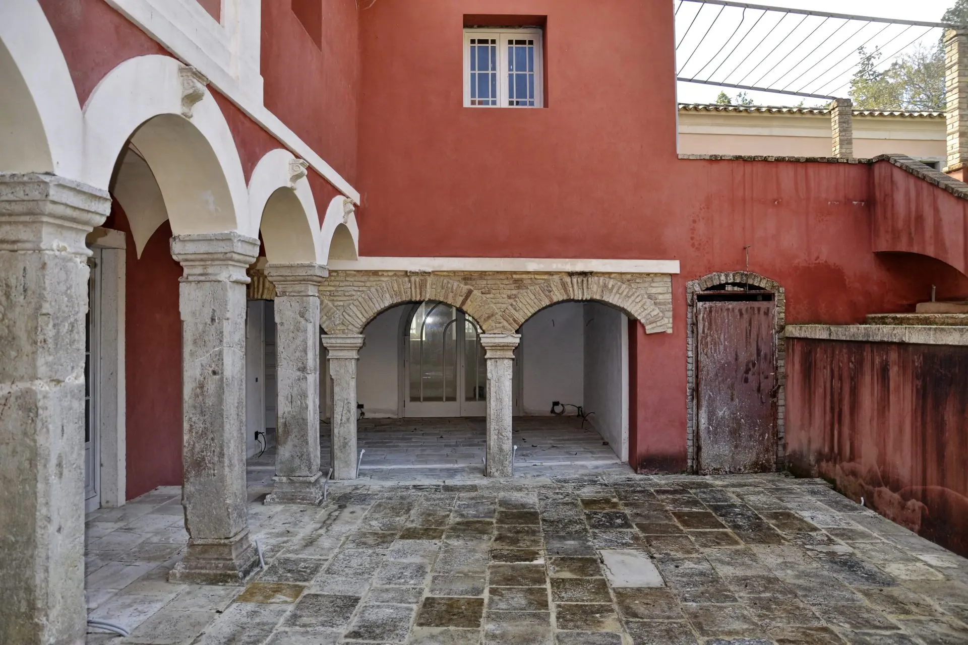Antico Rosso – Villa in Corfu
