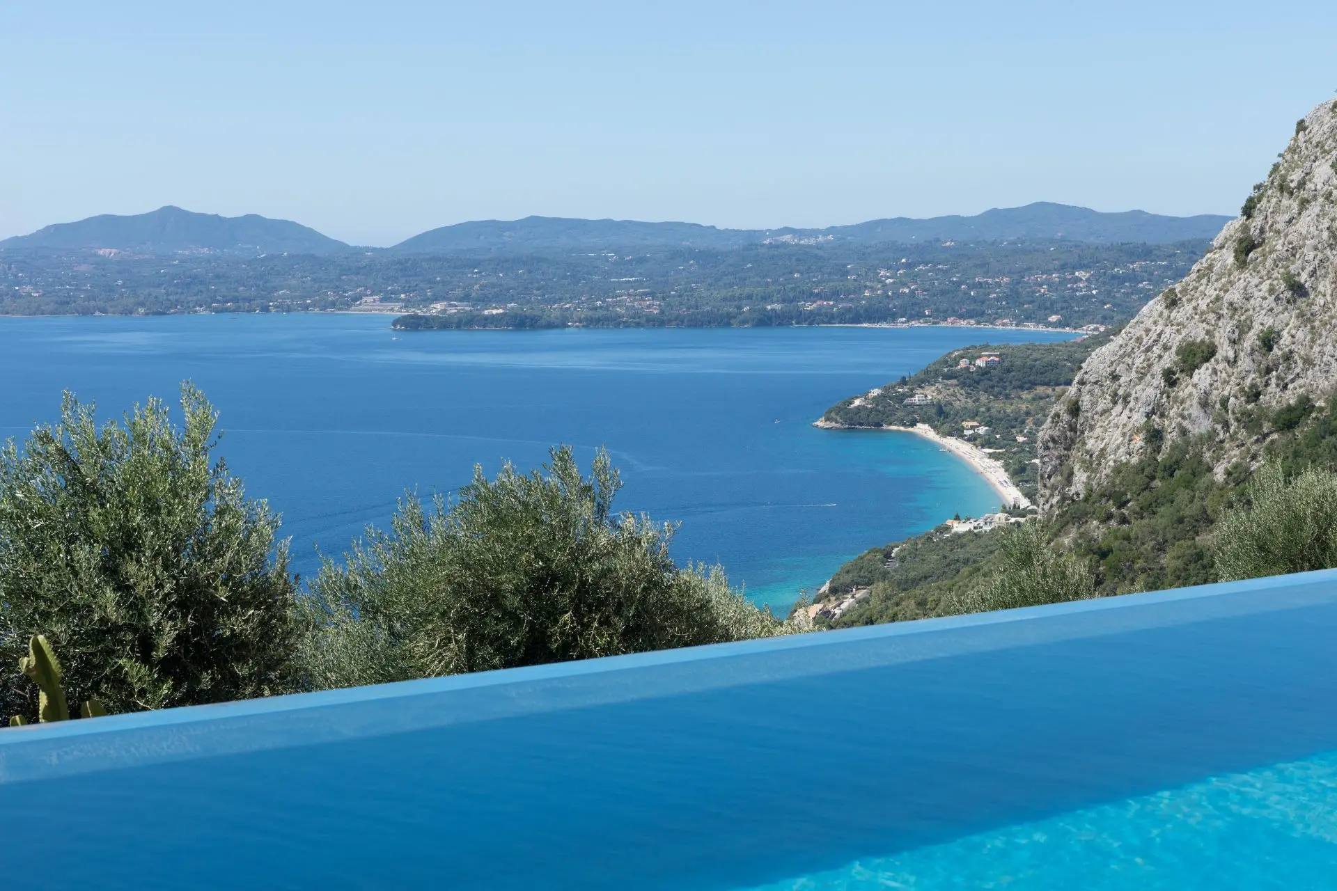 The Zed – House in Corfu