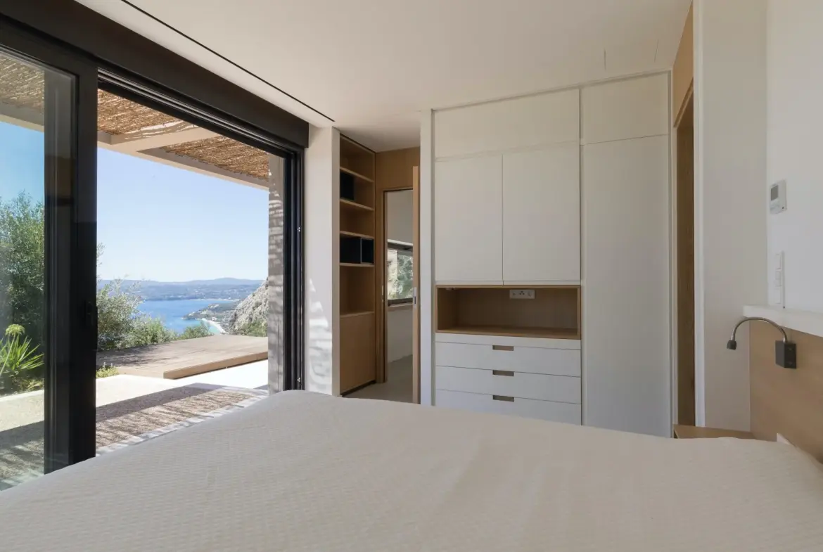 The Zed – House in Corfu