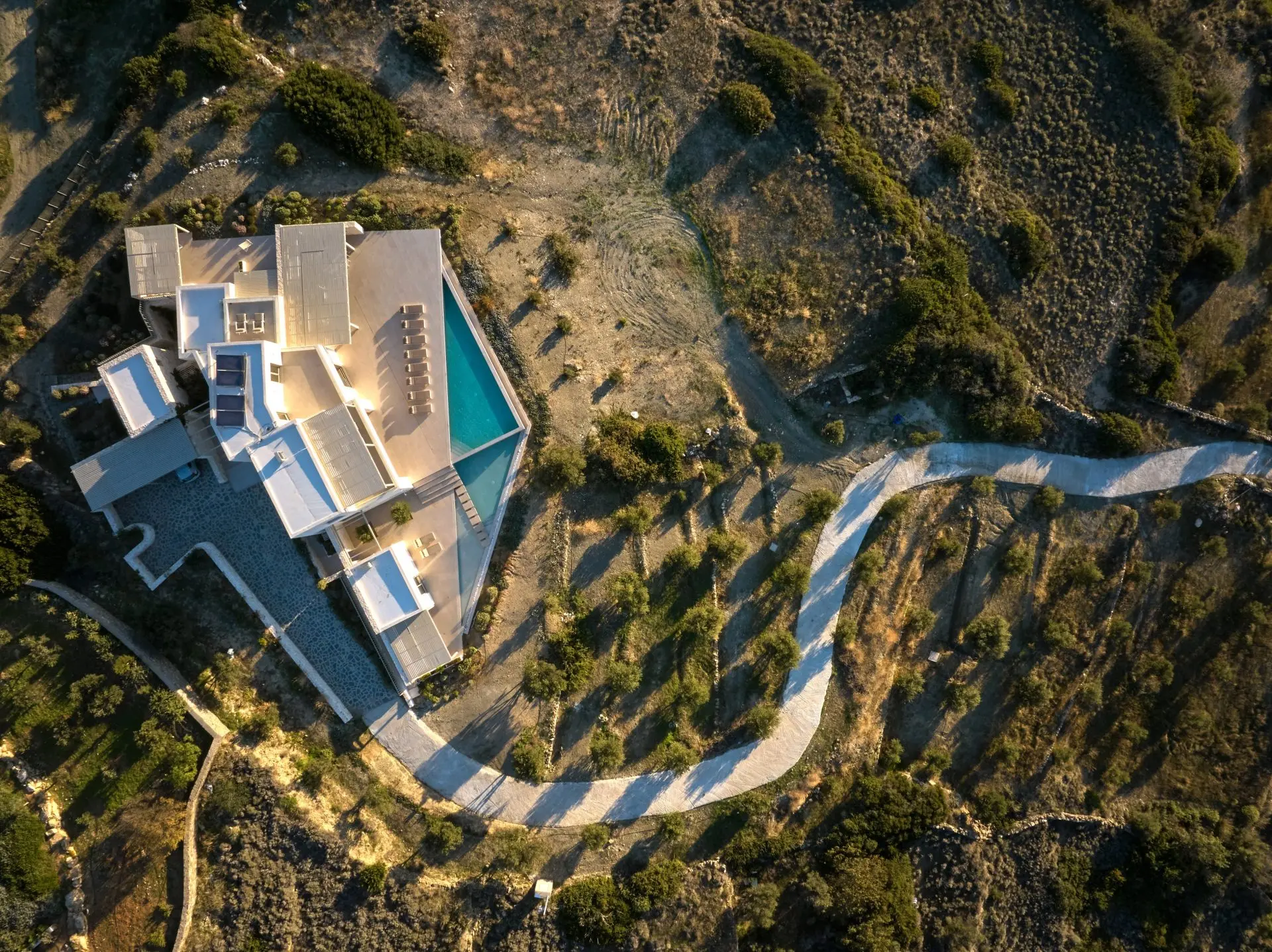 sothebys-greece-arwen-2026-01-09_22-34-46_284791 Olmara – House in Paros